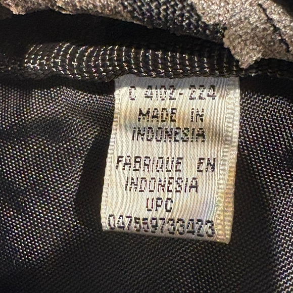 Black Columbia Sportswear Belt Bag with Compass - Picture 8 of 11